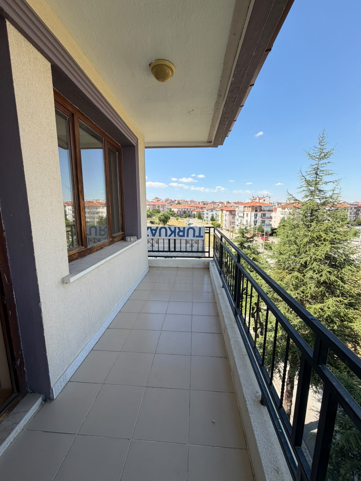 TURKUAZ EMLAKTAN MAREŞAL FEVZİ ÇAKMAK'DA 2+1 KİRALIK DAİRE